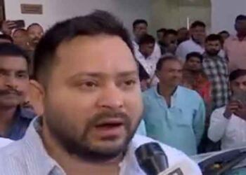 Tejashwi Attacks EC in Gaya, Questions Gyanesh Kumar’s Links with BJP
