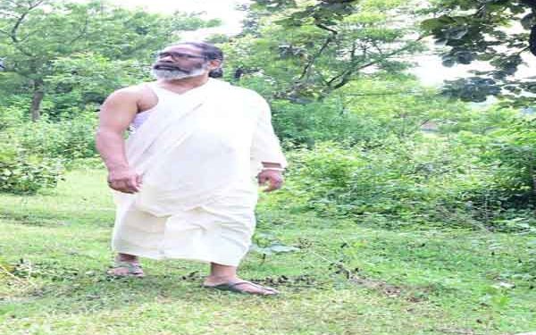 Hemant Soren Pays Emotional Tribute to Father, Calls Nemra a Land of Revolutionary Struggles