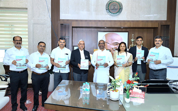 CM Hemant Soren Launches Book on Baba Baidyanath Jyotirlinga