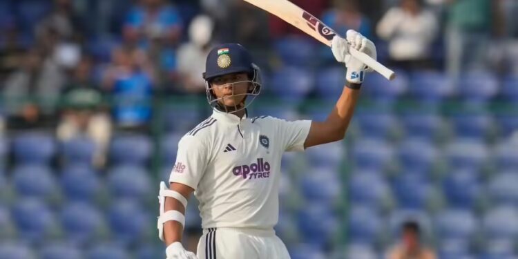 Gavaskar’s ‘Grandfather’ Quip Steals Show After Jaiswal’s 175 vs West Indies