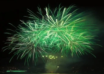 Green Crackers Back This Diwali: Experts Warn of ‘Toxic Relief’ That Still Chokes