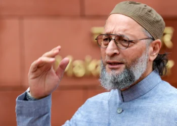 Owaisi Slams Delhi Police Over Shoe-Throwing Incident At CJI, Questions ‘Rakesh’ Leniency