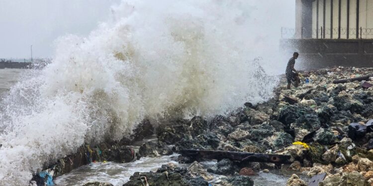 Tamil Nadu on High Alert as Cyclone Ditwah Nears Coast: Safety Checklist Issued for Residents