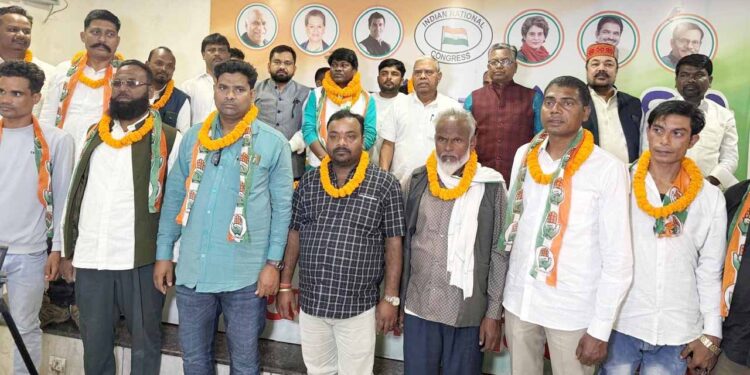 Former Congress General Secretary Shiv Kumar Bhagat Returns to Party Fold