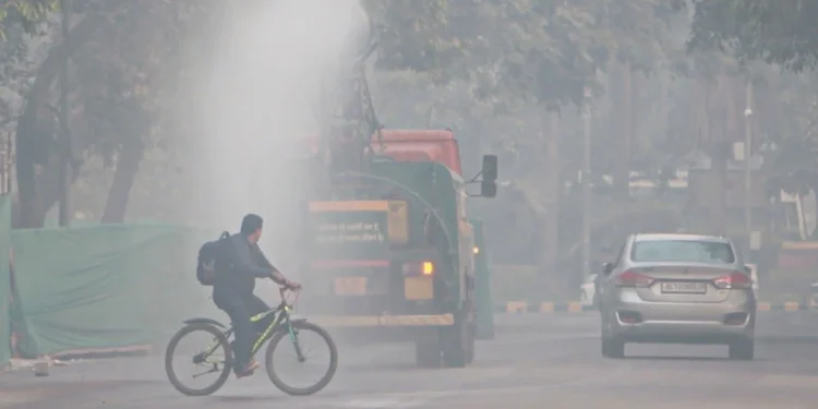 Delhi Air Crisis: Minister Apologises, Says Pollution Can’t Be Fixed Overnight