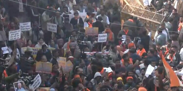 Delhi Protest Erupts Over Lynching Of Hindu Youth In Bangladesh