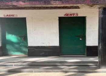 Locked Toilets Leave Johna Falls Visitors Struggling for Basic Facilities