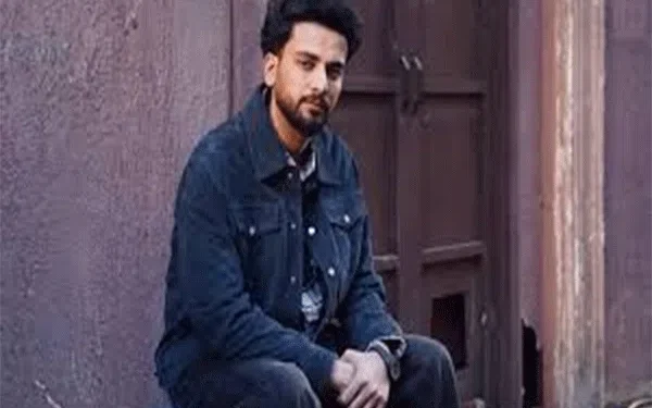 Elvish Yadav Says He Dates Only for Marriage, Confirms He Is in a Relationship