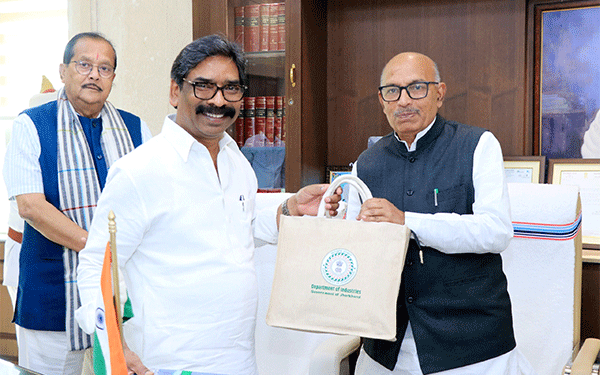 CM Hemant Soren Presents “Jharkhand Rising” Book To Speaker And Opposition Leaders