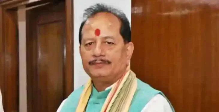 Bihar Govt Plans Action Against Striking Revenue Officers