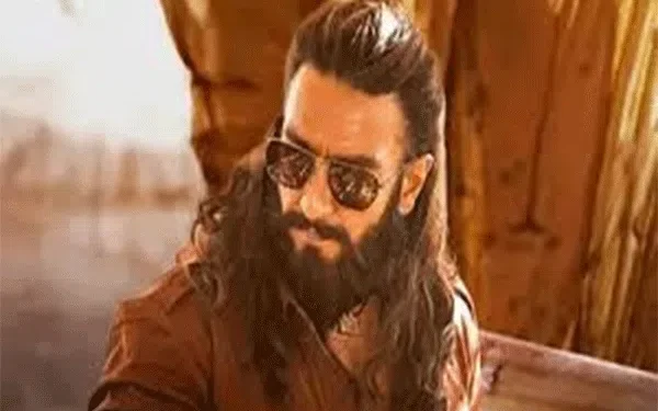 Dhurrandhar 2 Storms Box Office, Global Earnings Near ₹1500 Crore