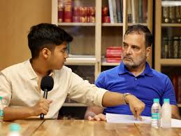 Rahul Gandhi Meets CBSE Students Labelled ‘Anti-National’ Online, Takes Dig at BJP Over Answer Sheet Row