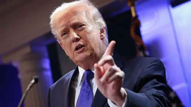 Trump Declares Iran Ceasefire on Life Support as US Deploys Nuclear-Armed Submarine in Middle East