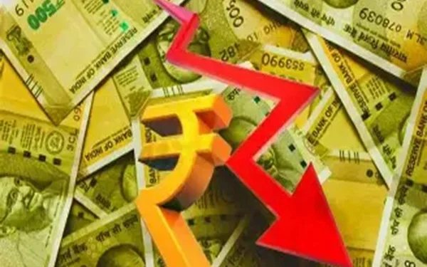 Rupee Hits Record Low Against Dollar, Falls 2.30 Rupees in a Single Week