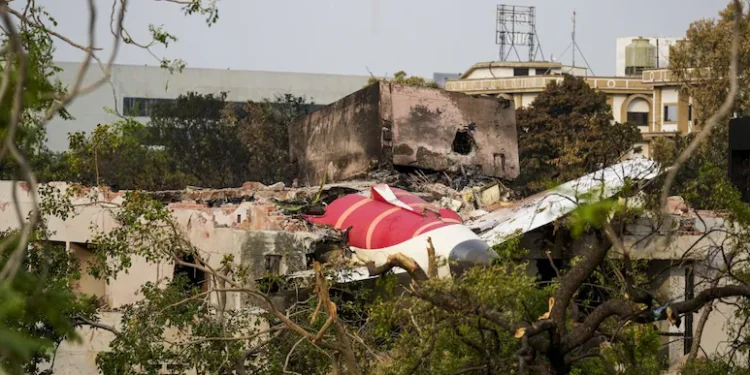 A Year After Air India Crash: Passengers Recall Fear and Loss of Trust as Flight Crews Stay Confident in Aviation Safety