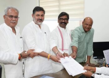 JMM’s Baidyanath Ram, Congress’s Pranav Jha and Independent Parimal Nathwani File Nominations for Rajya Sabha
