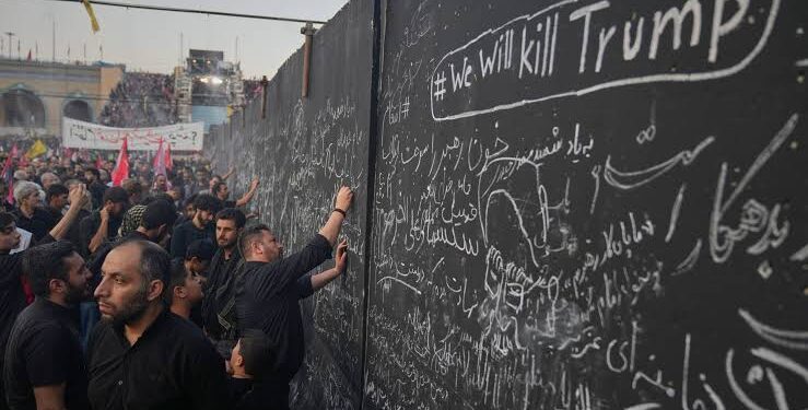 Trump Death Chants Erupt as Mourners Gather for Khamenei’s Funeral