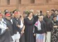 Rahul, Priyanka Gandhi Lead Opposition Protest in Black at Parliament, Demand Pradhan’s Resignation