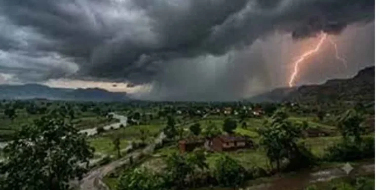 Jharkhand Weather Alert: Heavy Rain, Thunderstorm Warning for 14 Districts