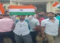 JSSC-CGL Aspirants Celebrate as HC Grants Stay, Sing National Anthem, Kiss the Ground