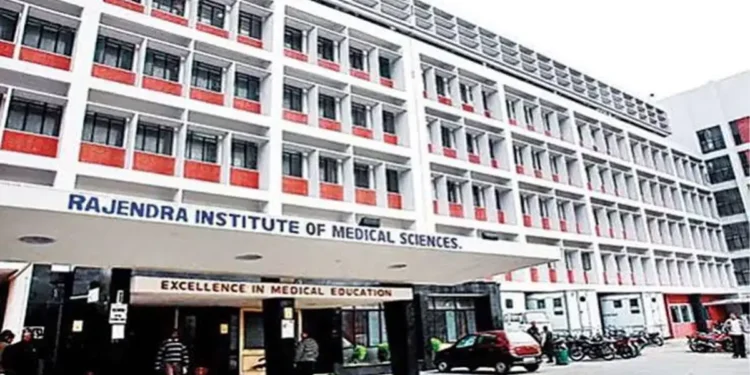 RIMS Laundry Staff Go on Strike Over 7 Months of Unpaid Wages