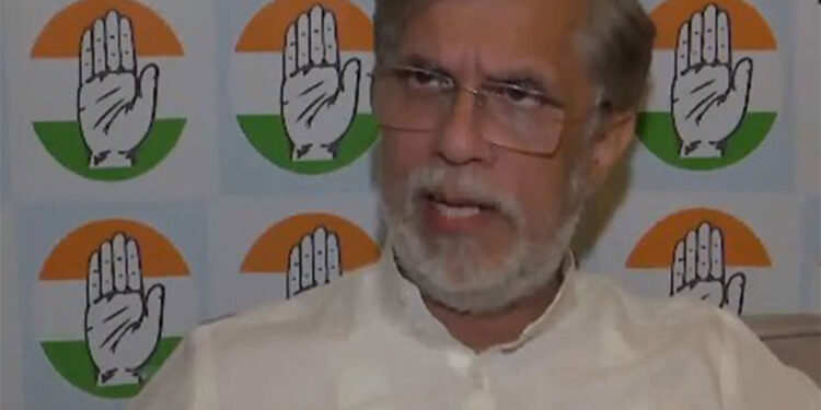 Congress Leader Khera Questions EC on Form 6 Row, Calls Bengal-Bihar Polls “Illegal”