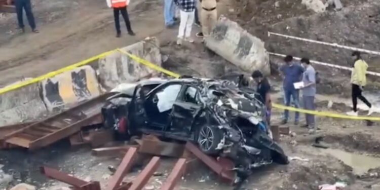 BMW Crash Kills Three on Mumbai Coastal Road, Spotlight Back on Speed Rules